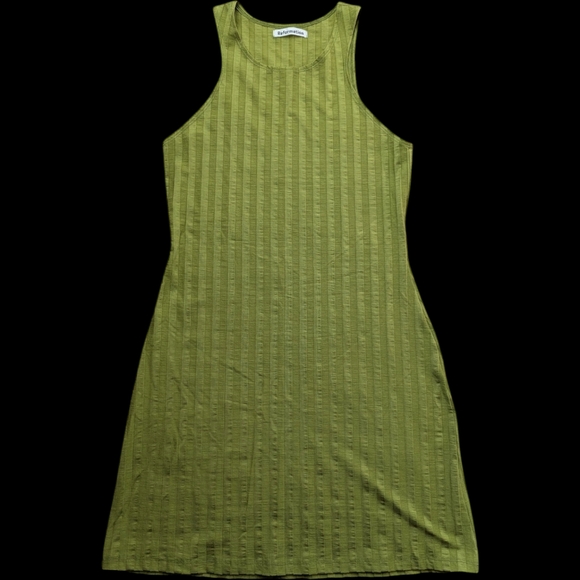 Reformation Dresses & Skirts - Reformation Mel Dress